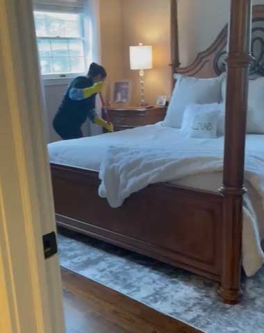 Room-Cleaning-Newark-NJ2